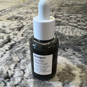 Briogeo Scalp Revival Charcoal Tea Tree Scalp treatment NEW